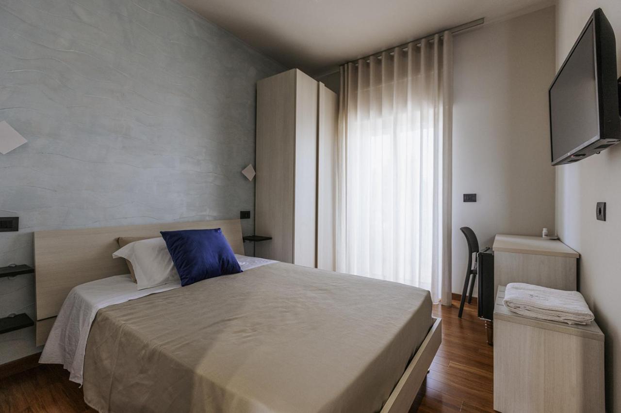 Apulia Blue Apartements&B&B Bari Bagian luar foto