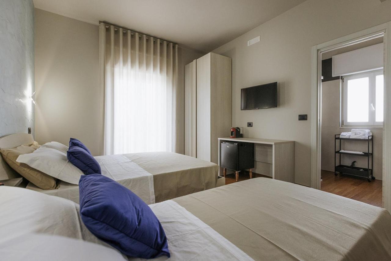 Apulia Blue Apartements&B&B Bari Bagian luar foto